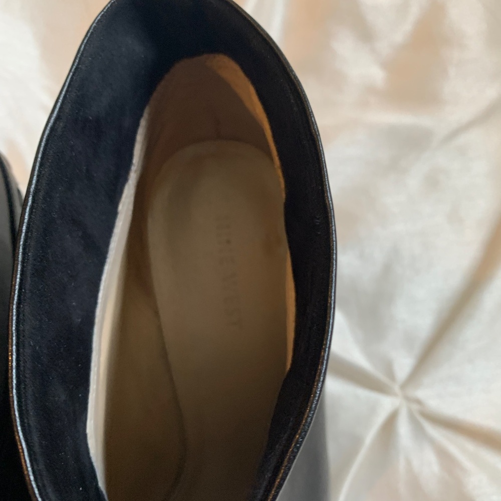 Nine West Black Leather Booties sz 8.5 - Picture 4 of 8